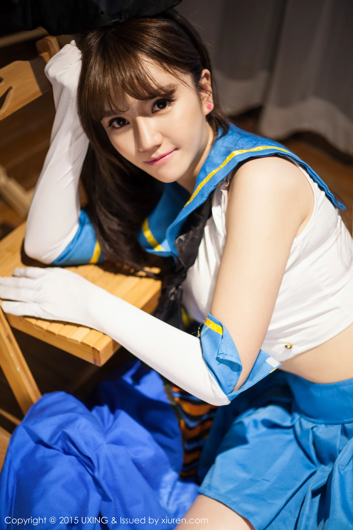 [UXING优星馆]Vol.007_新人嫩模艾西Ashley白色上衣秀豪乳清新性感写真52P-秀人网 - XiuRen.Pro